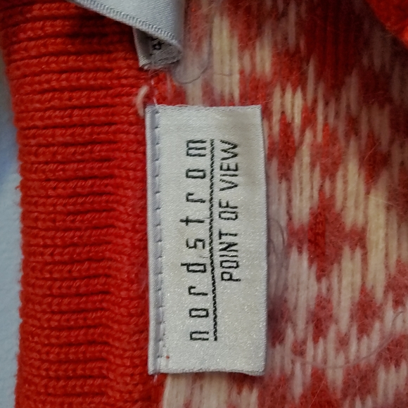 Nordstrom red holiday themed sweater top size small - Picture 2 of 7